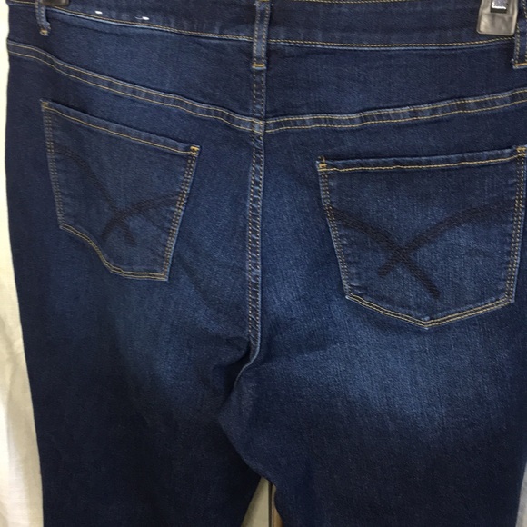 Christopher & Banks High Rise Jeans - Picture 5 of 5